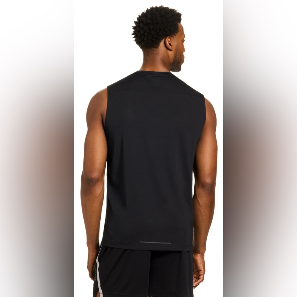 Reebok Men's Turboboost Muscle Tank Top - Picture 3 of 6